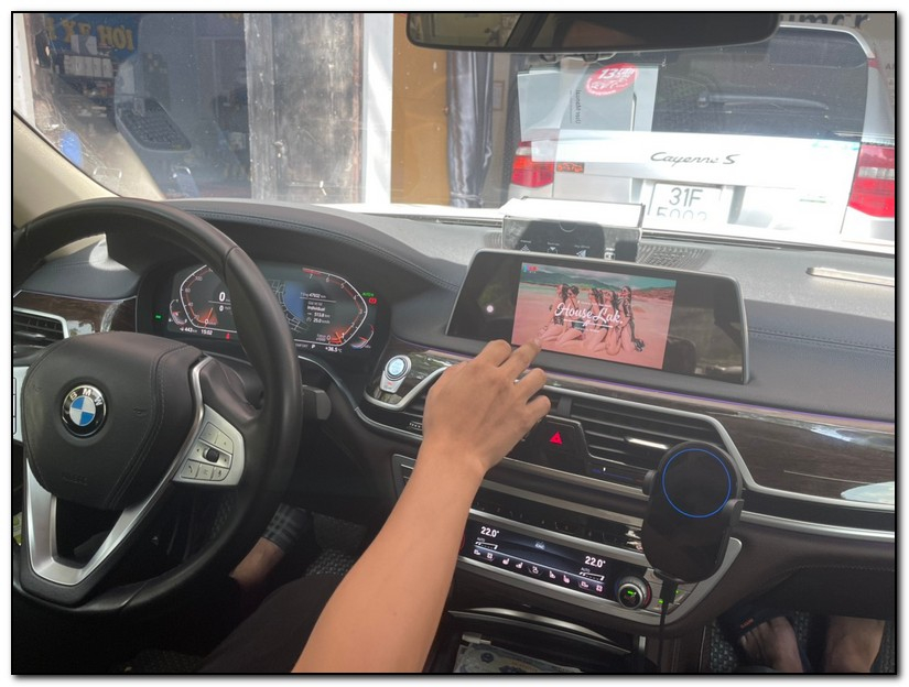 Android box cho BMW 740i WIFI GPS