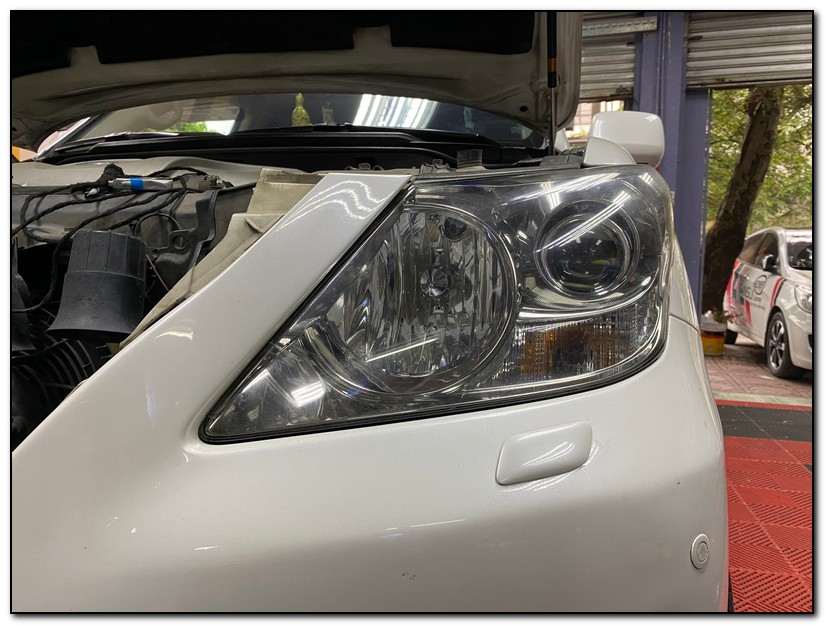 Độ bi LED OSRAM PRO cho xe Toyota Lexus