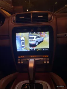 Xe Porsche lắp màn hình Android liền camera 360